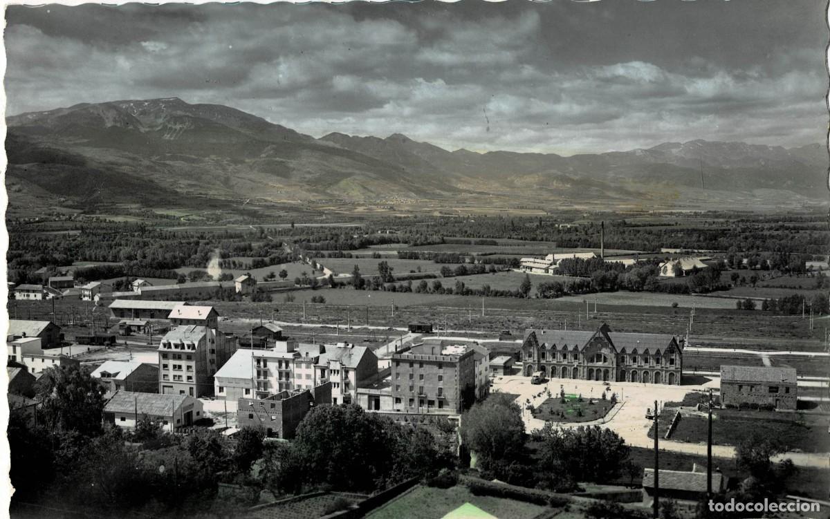 Postales: POSTAL MODERNA DE CATALU&Ntilde;A. PUIGCERDA. ESTACION AL FONDO, MONTA&Ntilde;AS DEL CADI. P-CAT-2093