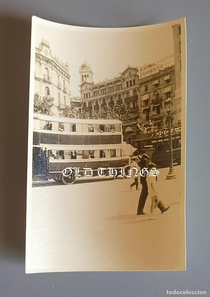 Postales: FOTOGRAFIA DE BARCELONA / AUTOBUS DE LA CGA, A&Ntilde;OS 20 / 30, se trata del modelo de dos pisos Tilling-
