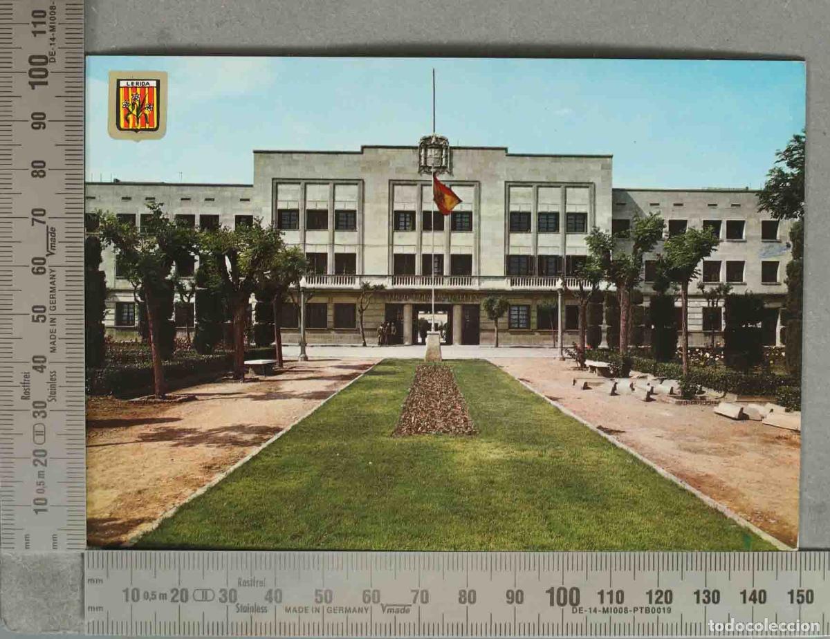 Postales: POSTAL. Lleida - Casernes de Gardeny - Entrada principal - Comercial Escudo de Oro, S.A.