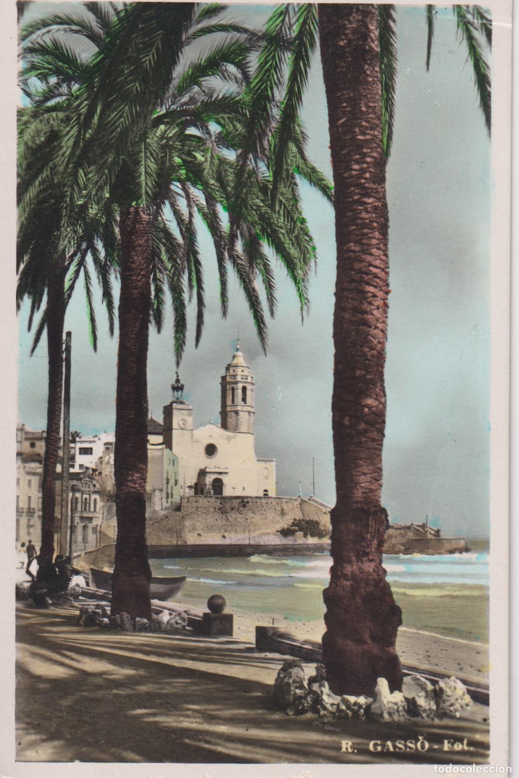 Postales: SITGES, PASEO Y PUNTA &ndash; R.GASS&Oacute; FOT. N&ordm;55 &ndash; ESCRITA 1952