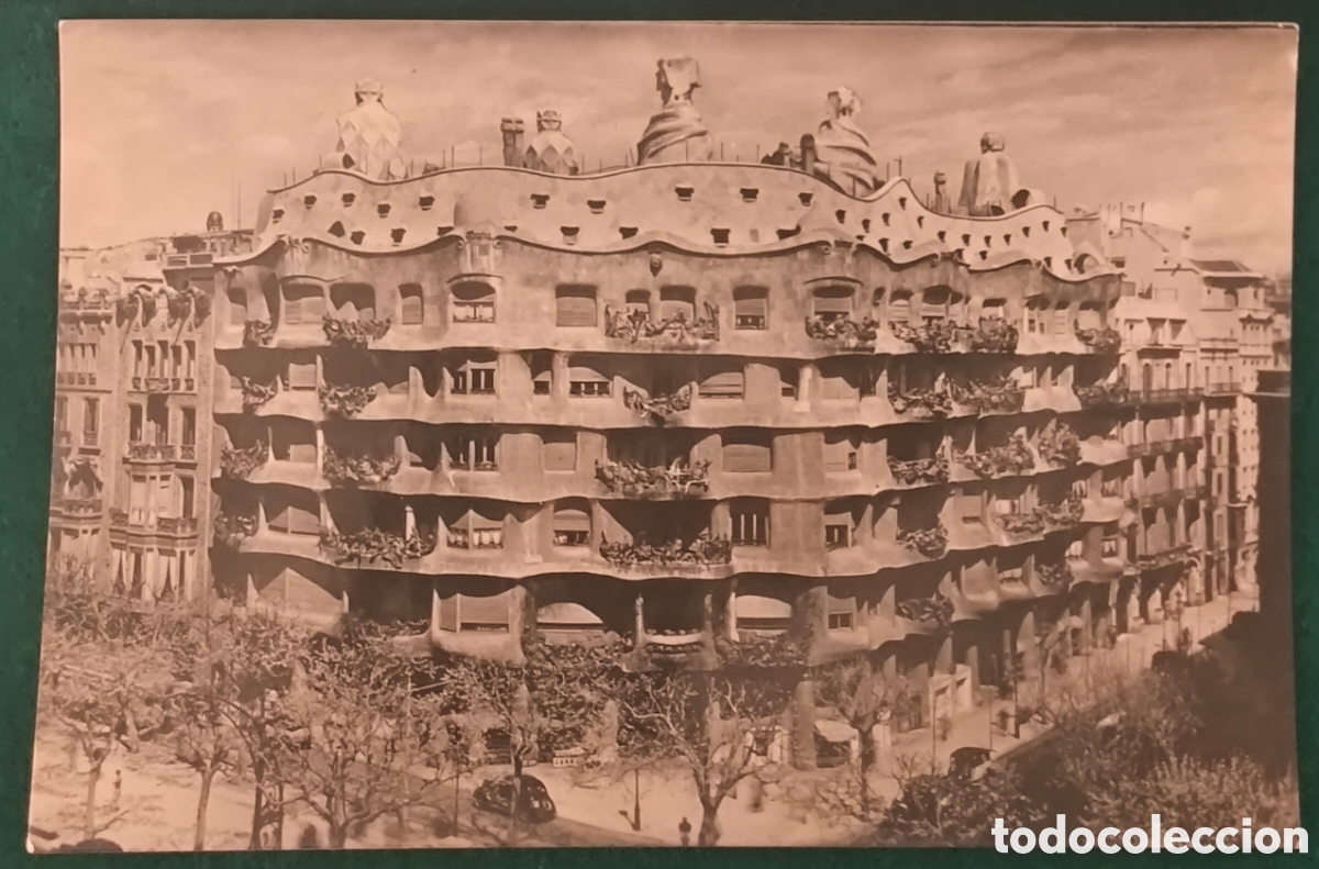Postales: BARCELONA CASA MIL&Agrave; ARQUITECTURA GAUD&Iacute; POSTAL FOTOGR&Aacute;FICA 1965