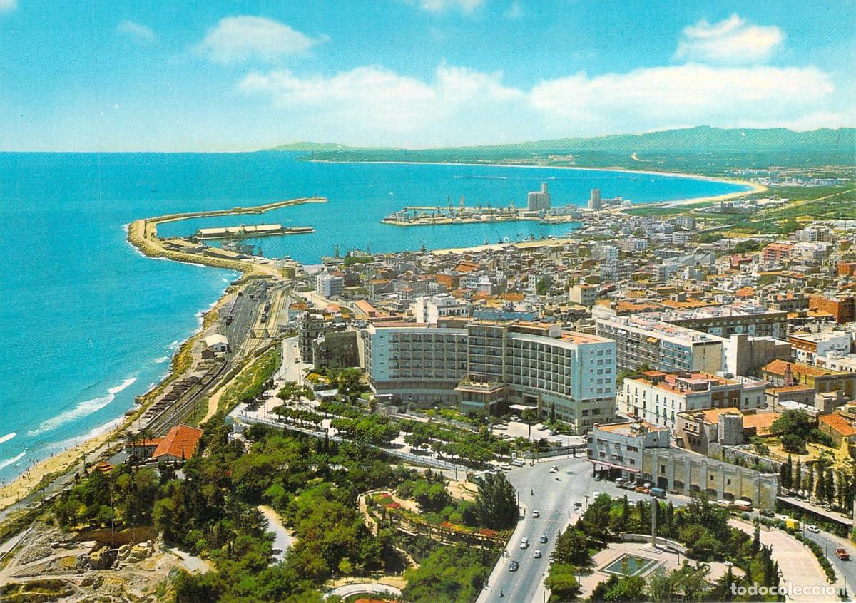 Postales: Postal de Tarragona - Vista A&eacute;rea de la Ciudad y Costa Dorada