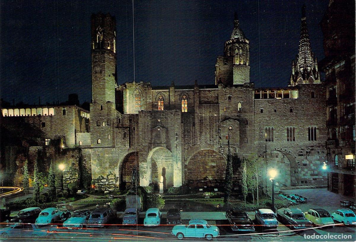 Postales: Postal Barcelona Plaza de Berenguer de Noche con Coches Cl&aacute;sicos