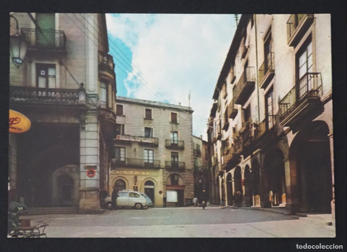 Postcards: Solsona (Lleida), Pla&ccedil;a Major, postal sin circular editada el a&ntilde;o 1965.