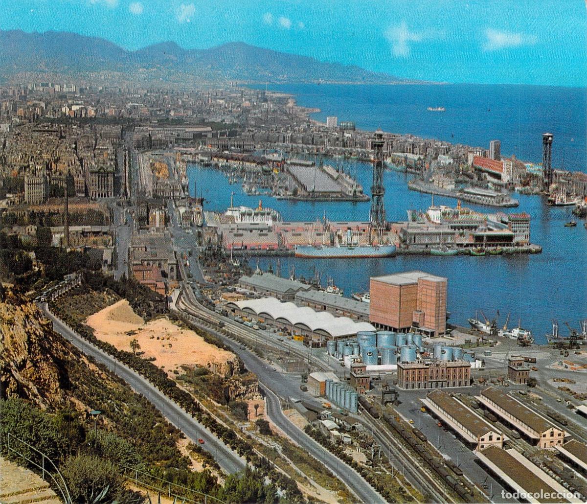 Postales: Postal de Barcelona: Vista parcial y puerto desde Montju&iuml;c