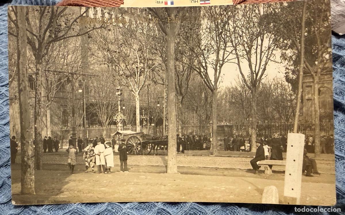 Postales: Barcelona -12 entrada Parque - Circulada 1910 - Bauz&agrave;