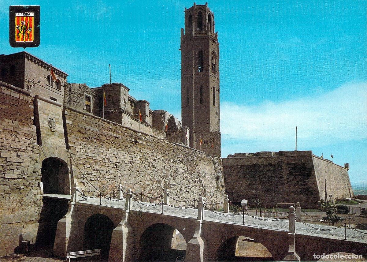 Postales: Postal de Lleida: Vista de la Seu Vella, Murallas y Puente