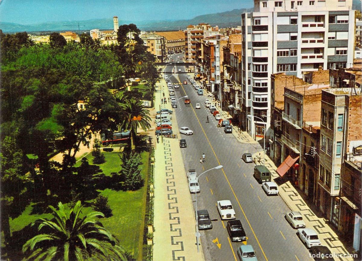 Postcards: Postal de Tortosa, Avenida del General&iacute;simo y parque