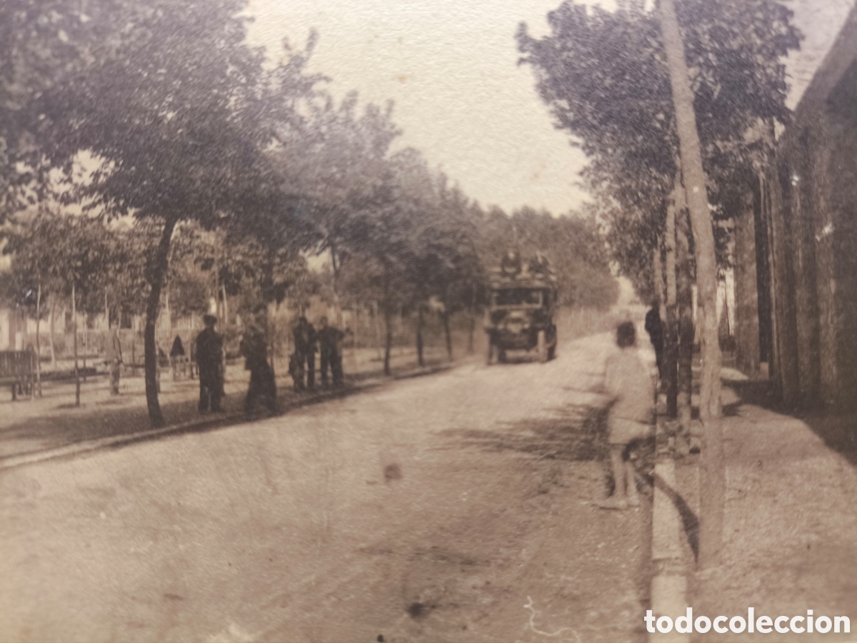 Postales: SANT JOAN DE LES ABADESSES CARRETERA CAMPRODON POSTAL ANIMADA GUILERA RIPOLL&Egrave;S C. 1920