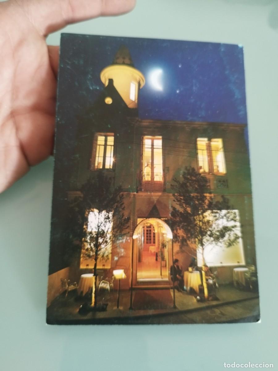 Postales: Tarjeta postal de fachada nocturna de La C&uacute;pula Bar Restaurante en Barcelona.