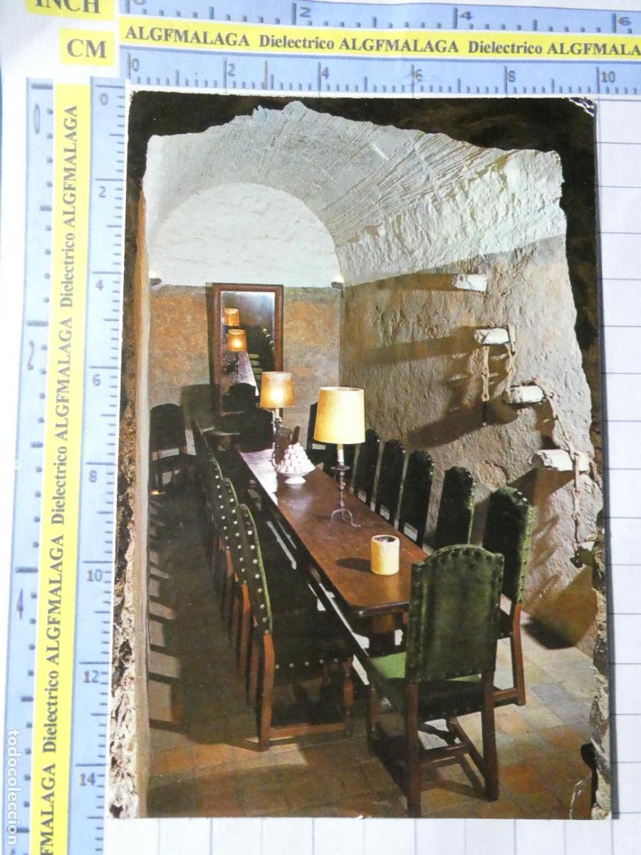 Postales: POSTAL DE GERONA. A&Ntilde;O 1971. CASTILLO FORTALEZA DE HOSTALRICH MAZMORRA. RAKER. 1680