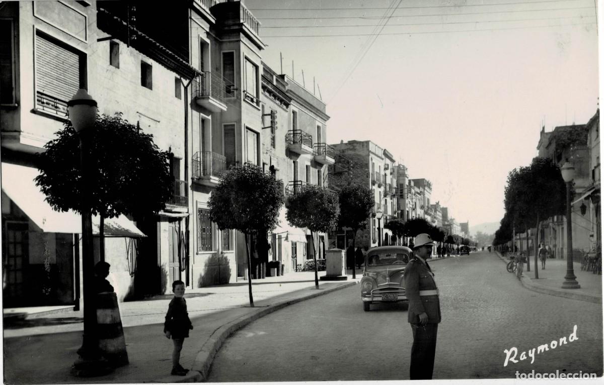 Postales: POSTAL MODERNA DE CATALU&Ntilde;A. AMPOSTA. AVENIDA GENERALISIMO. P-CAT-2180