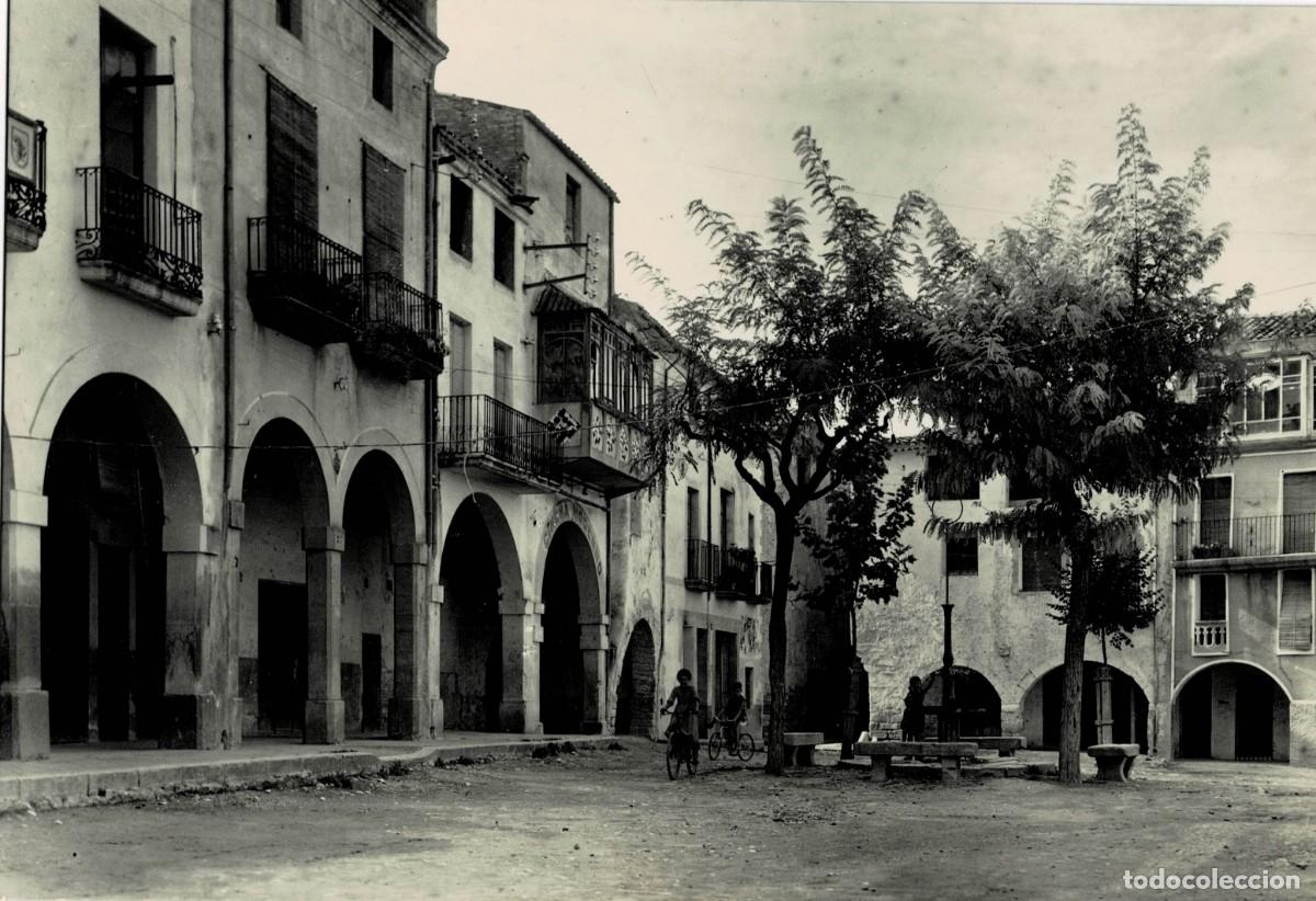 Postales: POSTAL MODERNA DE CATALU&Ntilde;A. SARREAL. PLAZA DEL GENERAL SANJURJO. P-CAT-2183