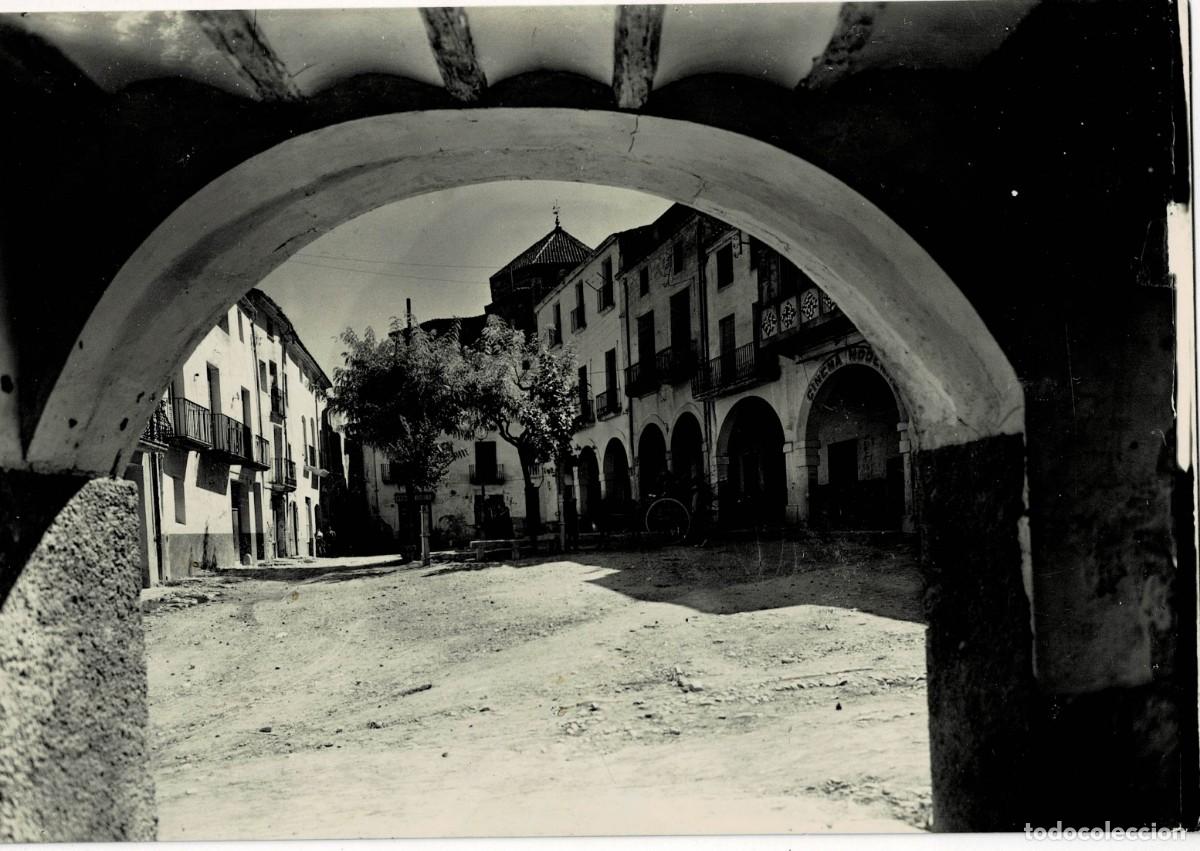 Postales: POSTAL MODERNA DE CATALU&Ntilde;A. SARREAL. PLAZA DEL GENERAL SANJURJO. P-CAT-2187