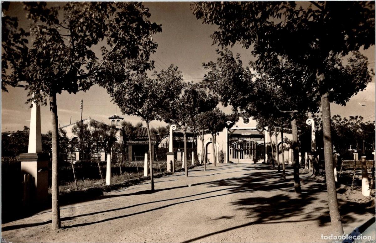 Postales: T&agrave;rrega - Entrada a Jardines La Granja - Raymond 2 - 148x95mm