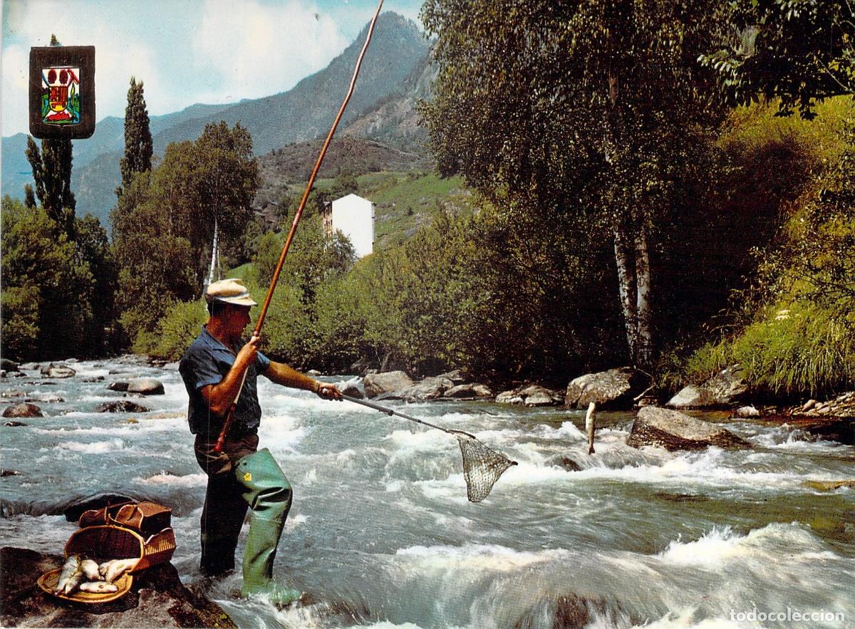 Postales: Postal de Pescador en el R&iacute;o, Vall d'Aran, Pirineos de Lleida