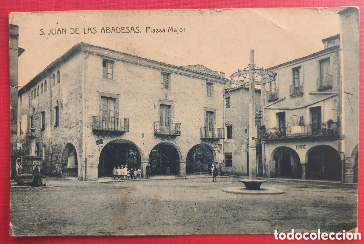 Postales: SANT JOAN DE LES ABADESSES PLA&Ccedil;A MAJOR POSTAL ANIMADA CIRCULADA FOTOTIPIA C. 1920