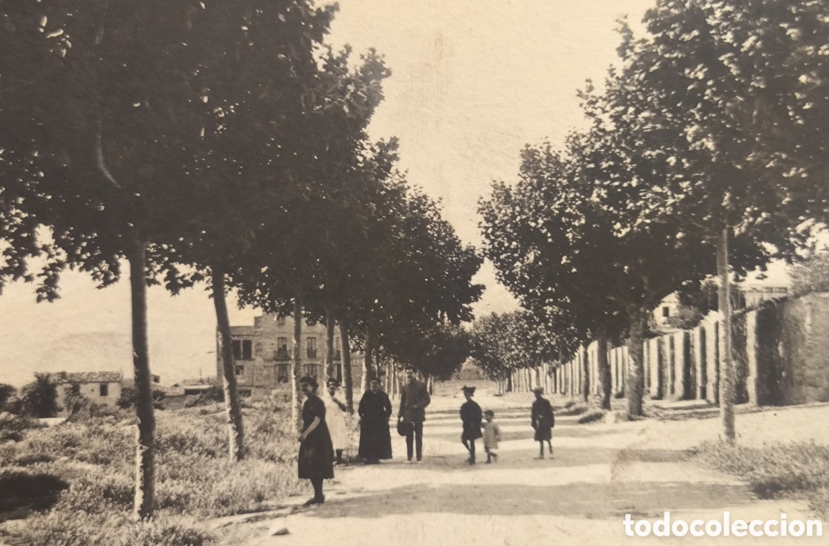 Postales: ESPARREGUERA PASSEIG DE PONENT POSTAL ANIMADA CIRCULADA FOTOTIPIA C. 1920