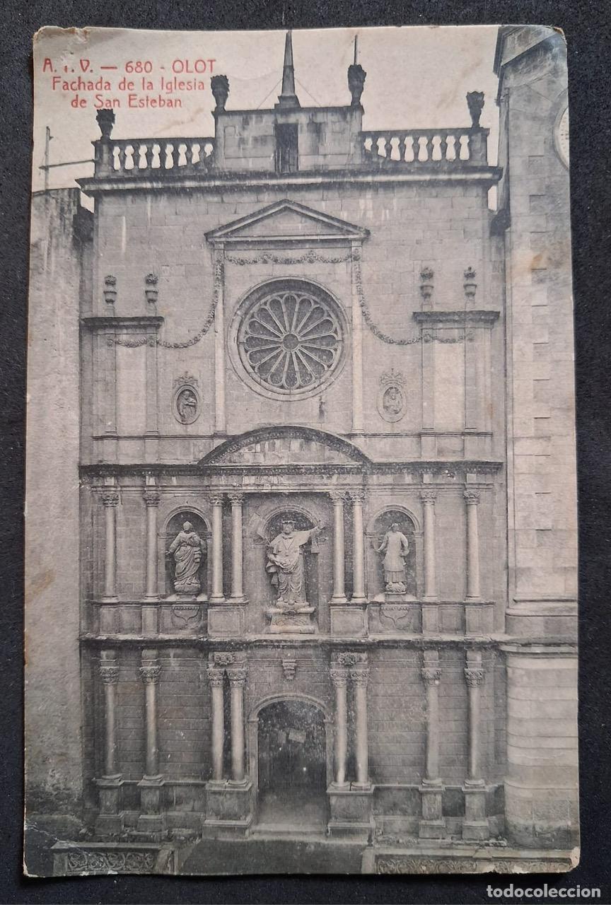 Postales: POSTAL ANTIGUA DE OLOT - FACHADA DE LA IGLESIA DE SAN ESTEBAN - A.T.V. - (SIN CIRCULAR)
