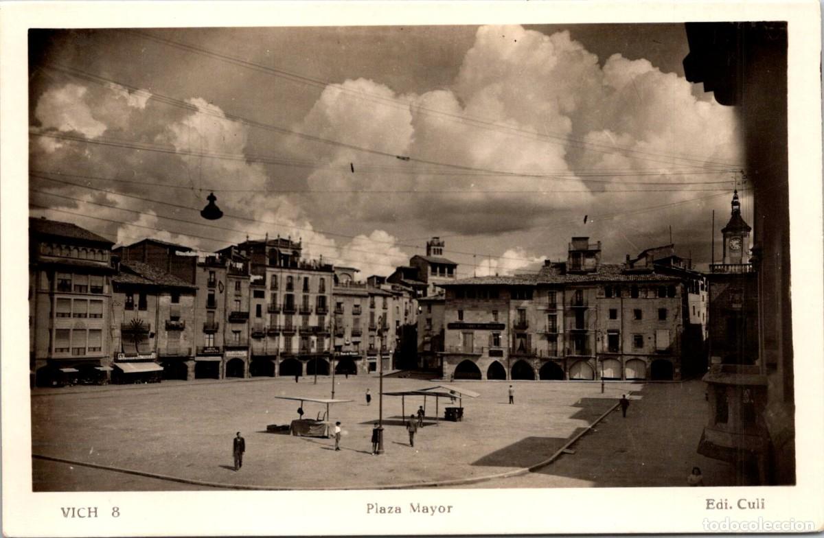 Postales: Vich - Plaza Mayor - Edi. Culi n&ordm; 8 - Fot. M. C. - 143x93mm