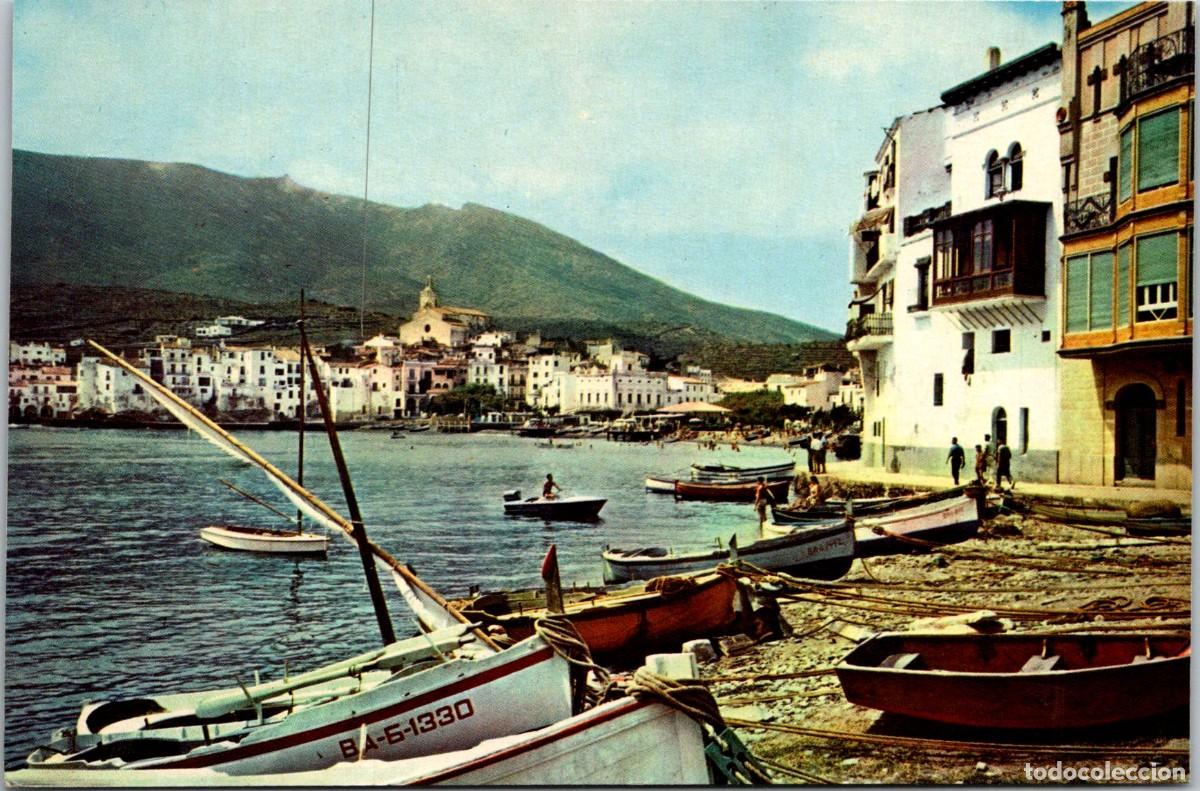 Postales: Cadaqu&eacute;s - Vista parcial desde Es poal - Campa&ntilde;&aacute; y Puig Ferr&aacute;n II/2526 - Coloreada - 145x96mm