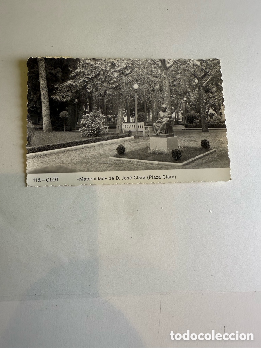 Postales: Postal Olot Plaza Clar&agrave; Maternidad Jos&eacute; Clar&agrave; Blanco y negro Original de la &eacute;poca
