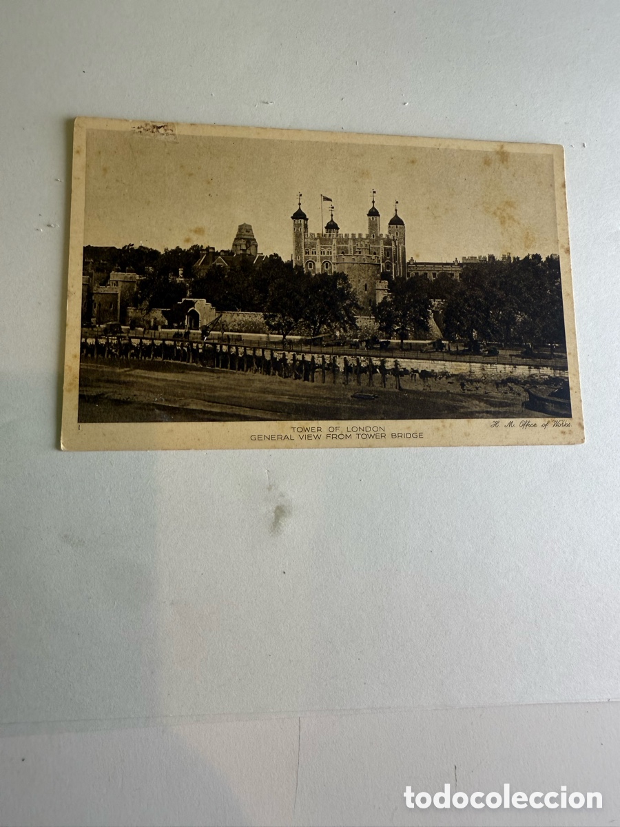 Postales: Postal Londres &ndash; Tower of London desde Tower Bridge &ndash; Blanco y negro &ndash; Original de la &eacute;poca 1910
