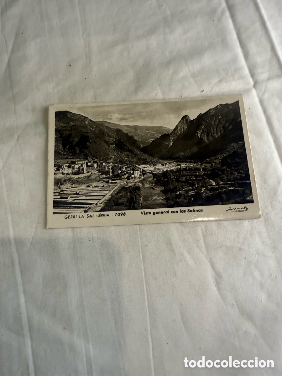 Postales: Postal Gerri de la Sal (L&eacute;rida) Vista General con las Salinas Blanco y Negro Original 1957