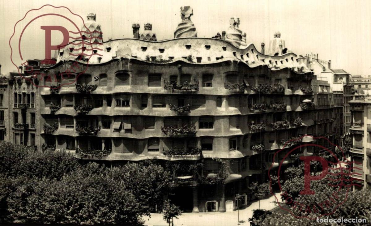 Postales: BARCELONA. Paseo De Gracia - La Pedrera. CATALU&Ntilde;A - ESPA&Ntilde;A.