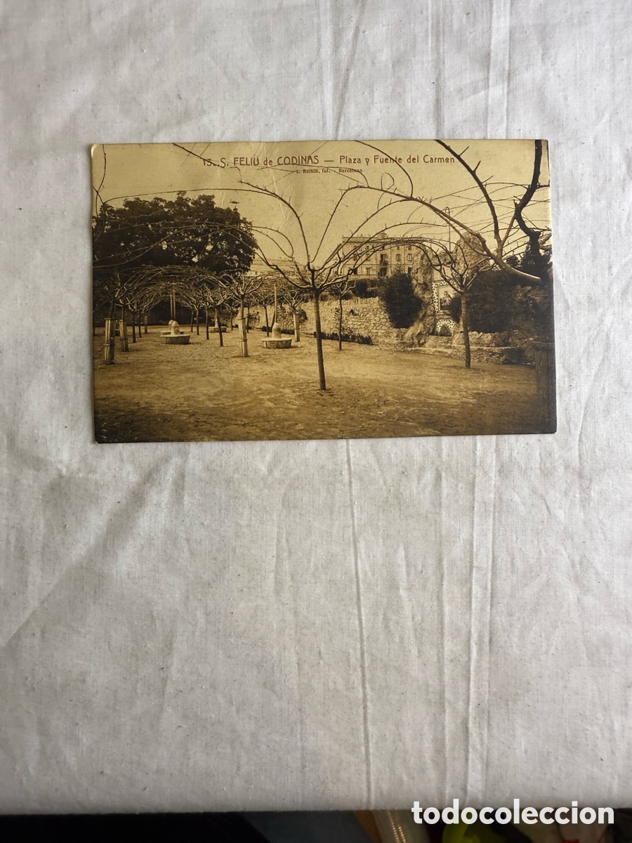 Postales: Postal Sant Feliu de Codines 1930 &ndash; Plaza y Fuente del Carmen &ndash; Blanco y negro