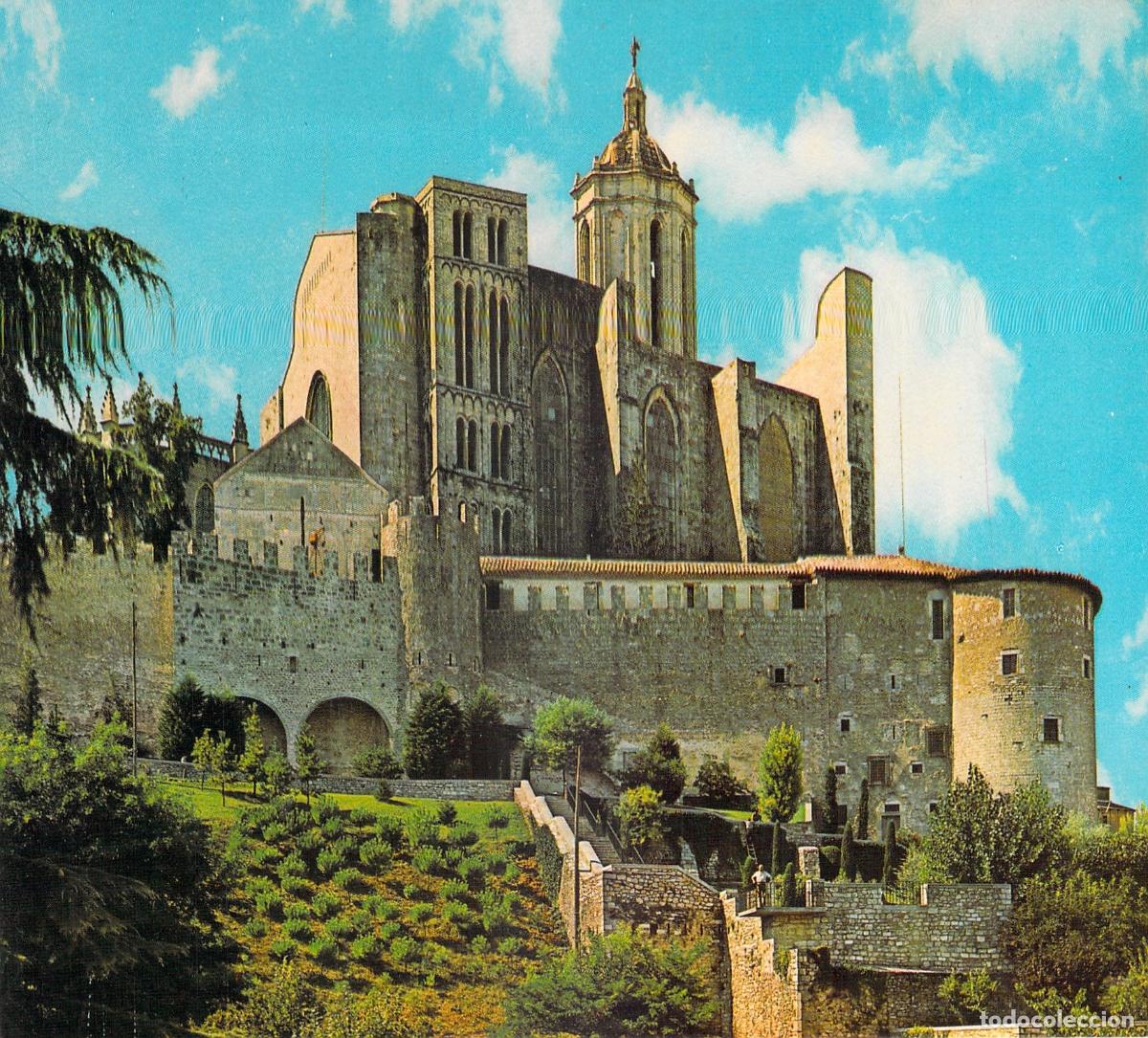 Postales: Postal de Girona: Paseo Arqueol&oacute;gico y la Catedral