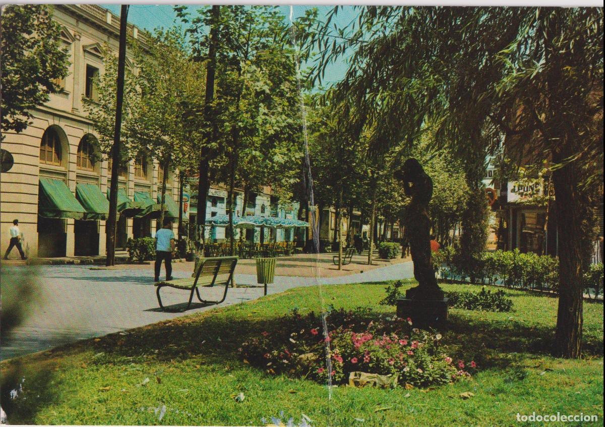 Postales: BARCELONA, PASEO DEL TRIUNFO - ED.BEASCOA 295 - CIRCULADA 1967