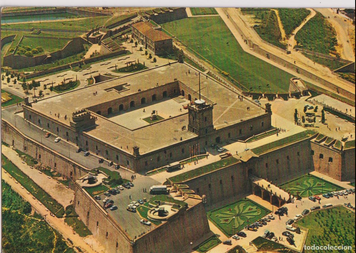 Postales: BARCELONA, CASTILLO DE MONTJUICH, VISTA A&Eacute;REA - A.ZERKOWITZ 2130 - S/C