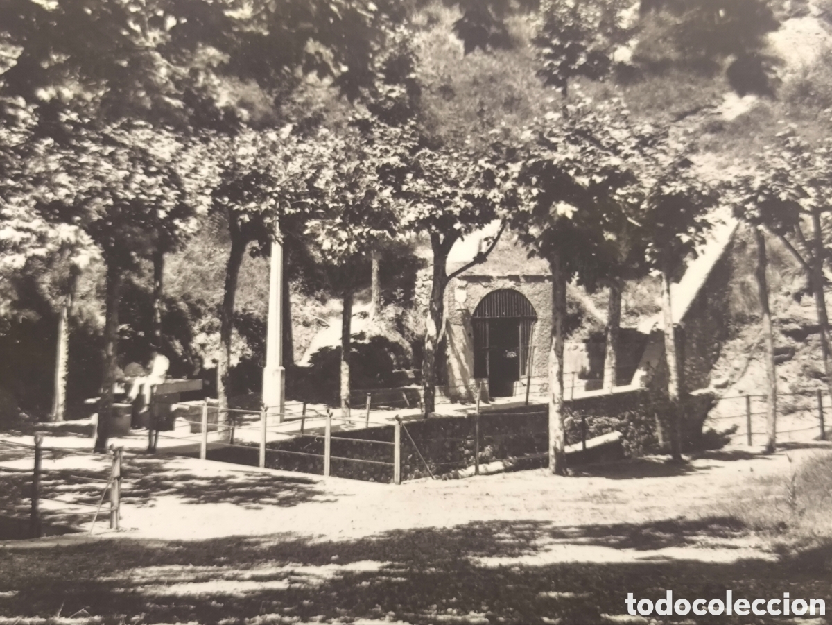 Postales: SANT JOAN DE LES ABADESSES FONT DE LA PUDA POSTAL FOTOGR&Aacute;FICA C. 1955