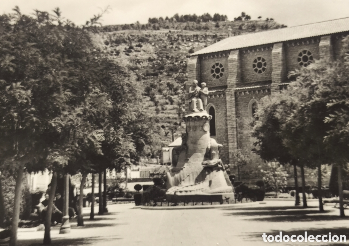 Postales: SALLENT PLA&Ccedil;A SANT ANTONI MARIA CLARET POSTAL FOTOGR&Aacute;FICA BAG&Egrave;S C. 1960