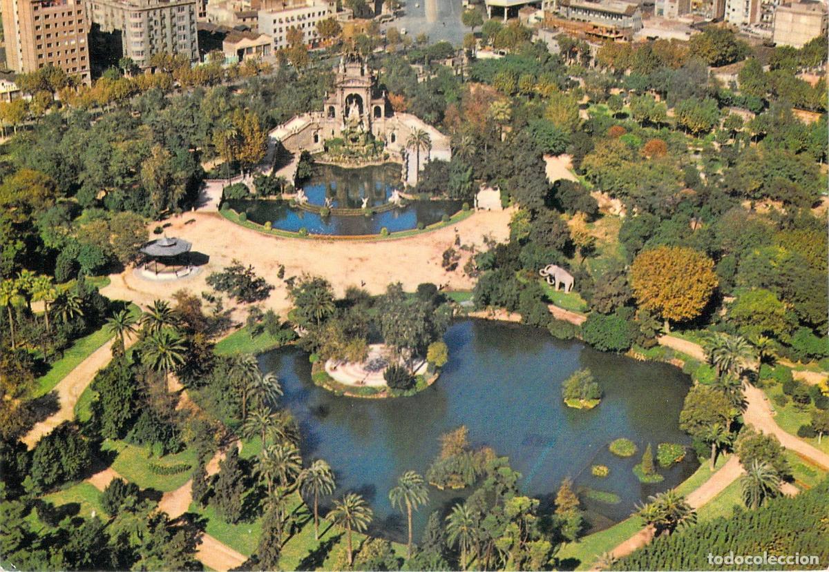 Postales: Postal de Barcelona Parque de la Ciutadella vista a&eacute;rea