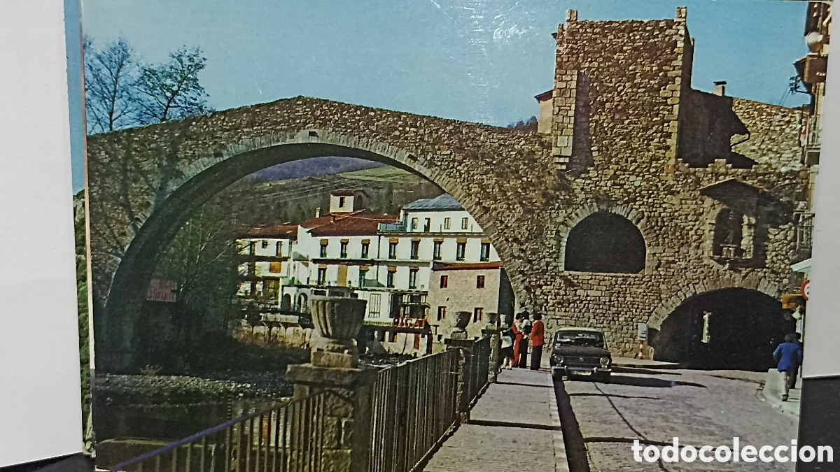 Postales: Puente rom&aacute;nico sobre r&iacute;o Ter Girona camprod&oacute;n