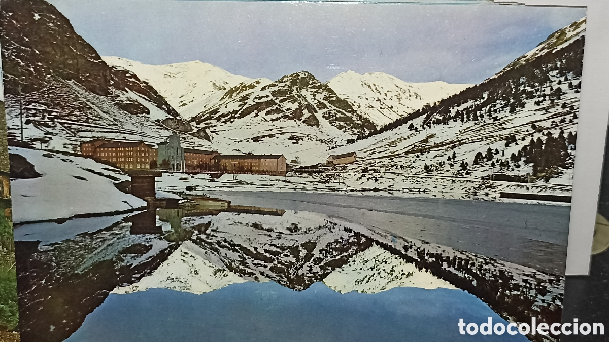 Postales: Santuario de Nuria Girona vista del lago