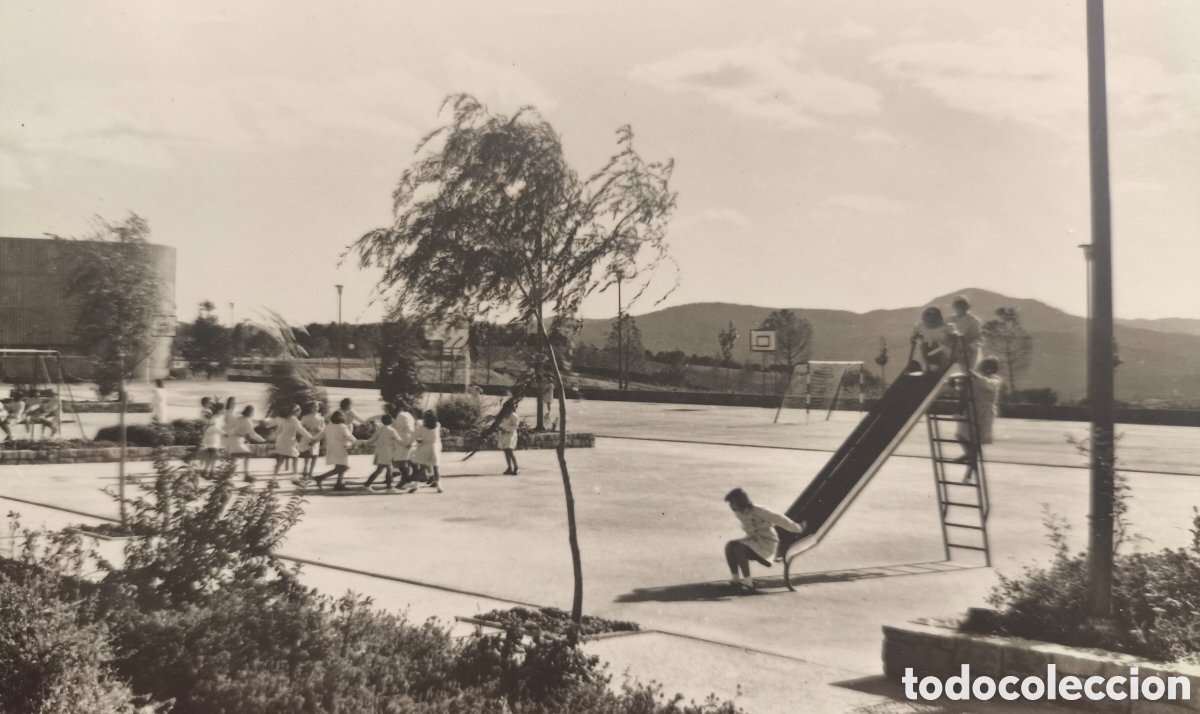 Postales: LA ROCA DEL VALL&Egrave;S ESCOLA BELL-LLOC PATI POSTAL FOTOGR&Aacute;FICA ANIMADA C. 1965
