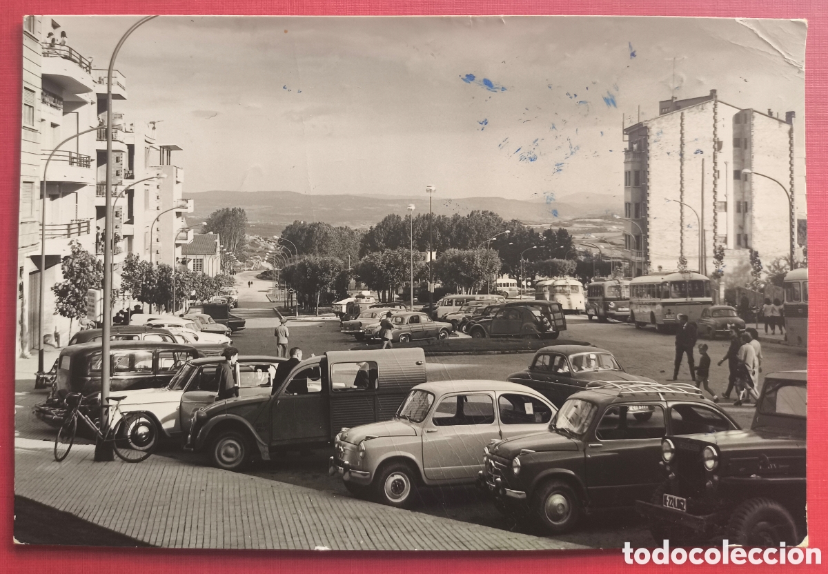 Postales: BERGA PASSEIG DE LA PAU POSTAL FOTOGR&Aacute;FICA ANIMADA FOTOGRAF&Iacute;A DESEURAS C. 1960