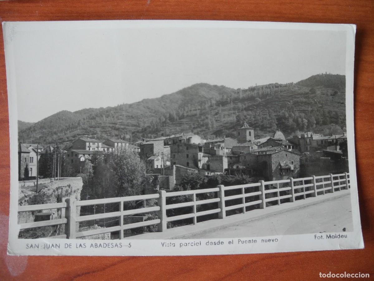 Postales: San Juan de las Abadesas. Vista parcial desde el Puente Nuevo. n. 5. Foto Maideu. Nueva