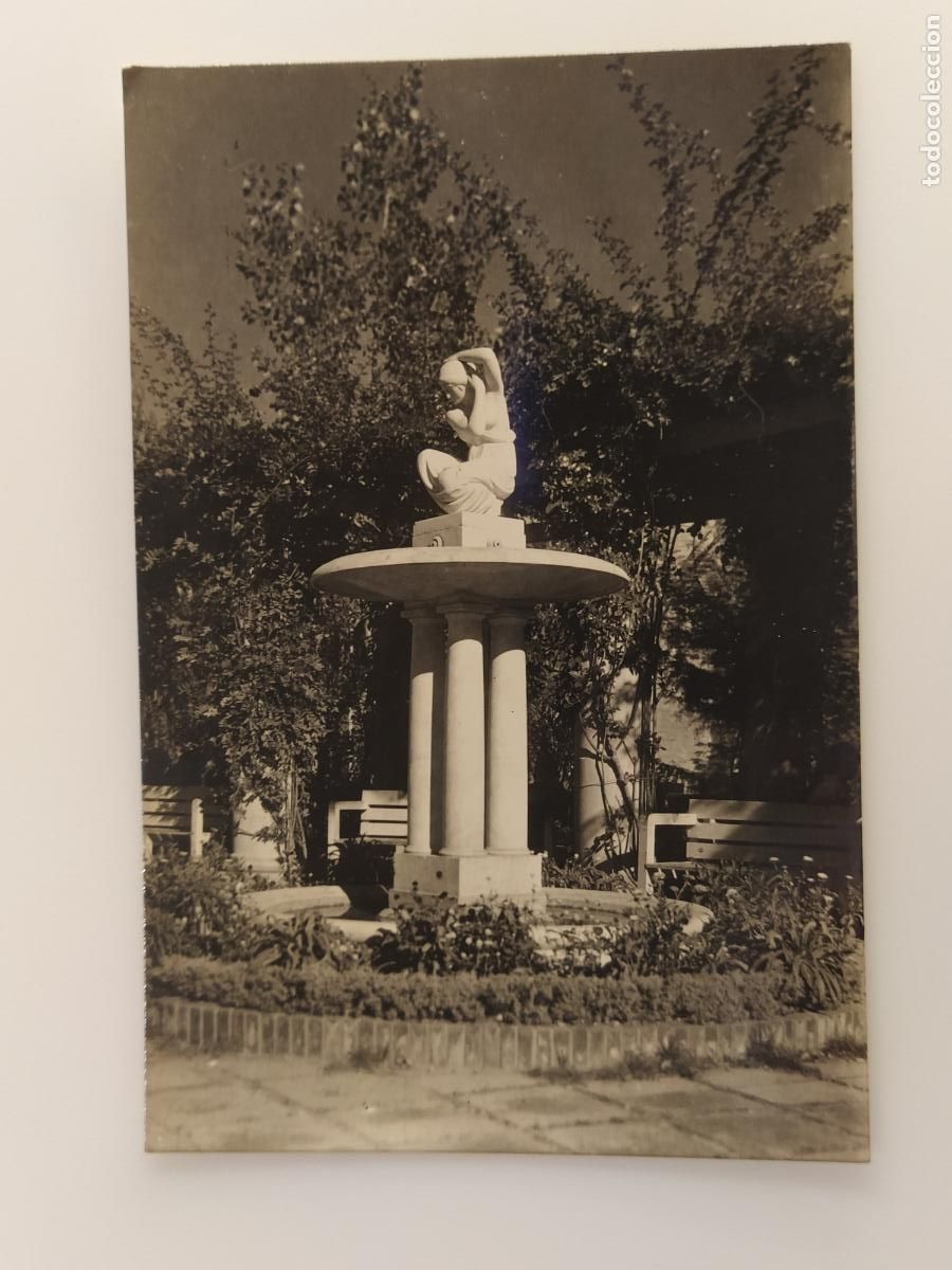 Postales: VALLS - PLAZA DE LOS MARTIRES - DETALLE - FOTO ROE - 13 - POSTAL ANTIGUA -(116.362)