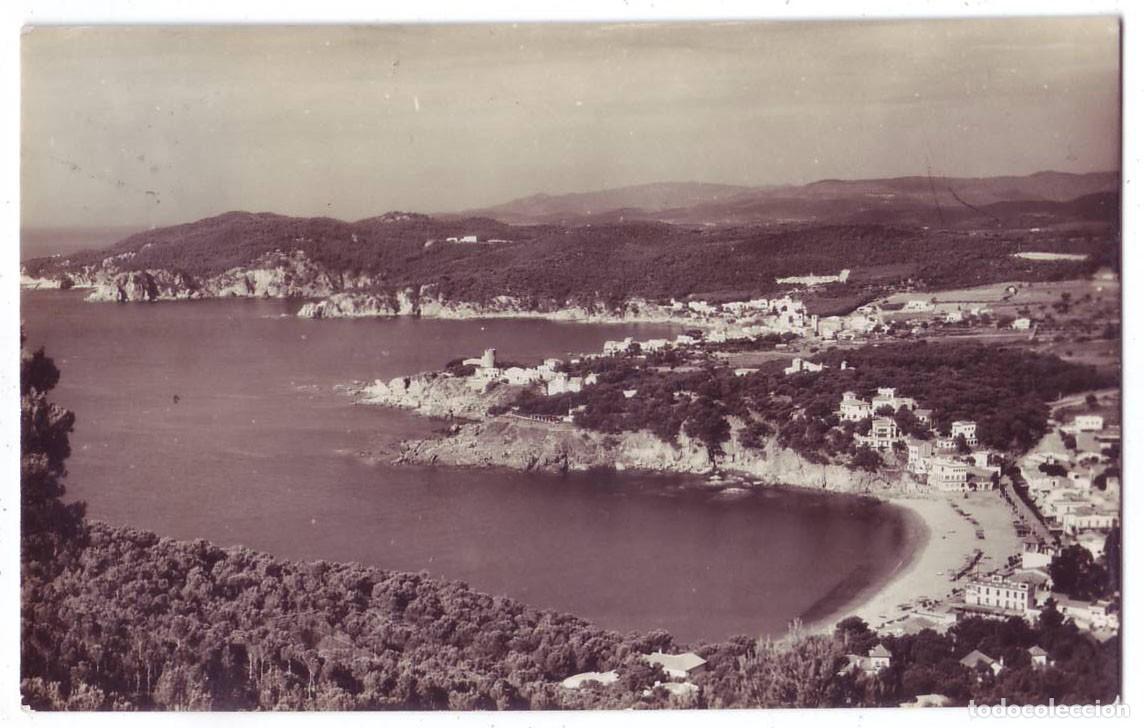 Postales: Costa Brava (Gerona): Vista general de Llafranch y Calella. Foto J. Cebollero. Circulada (A&ntilde;os 50)