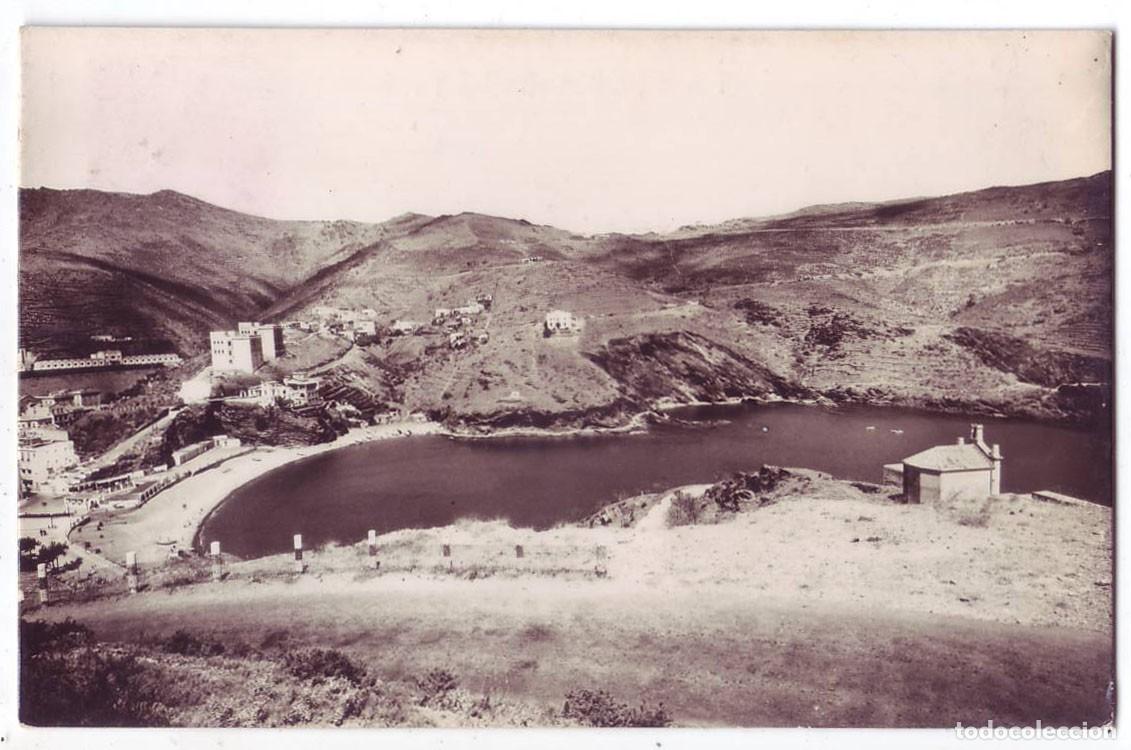 Postales: Port-Bou (Gerona): Vista parcial playa y tres playetas. R. Pallach. Circulada (A&ntilde;os 50)