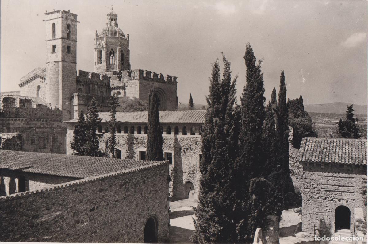 Postales: MONASTERIO DE SANTES CREUS, VISTA PARCIAL - FOTO RAYMOND N&ordm;34 &ndash; S/C
