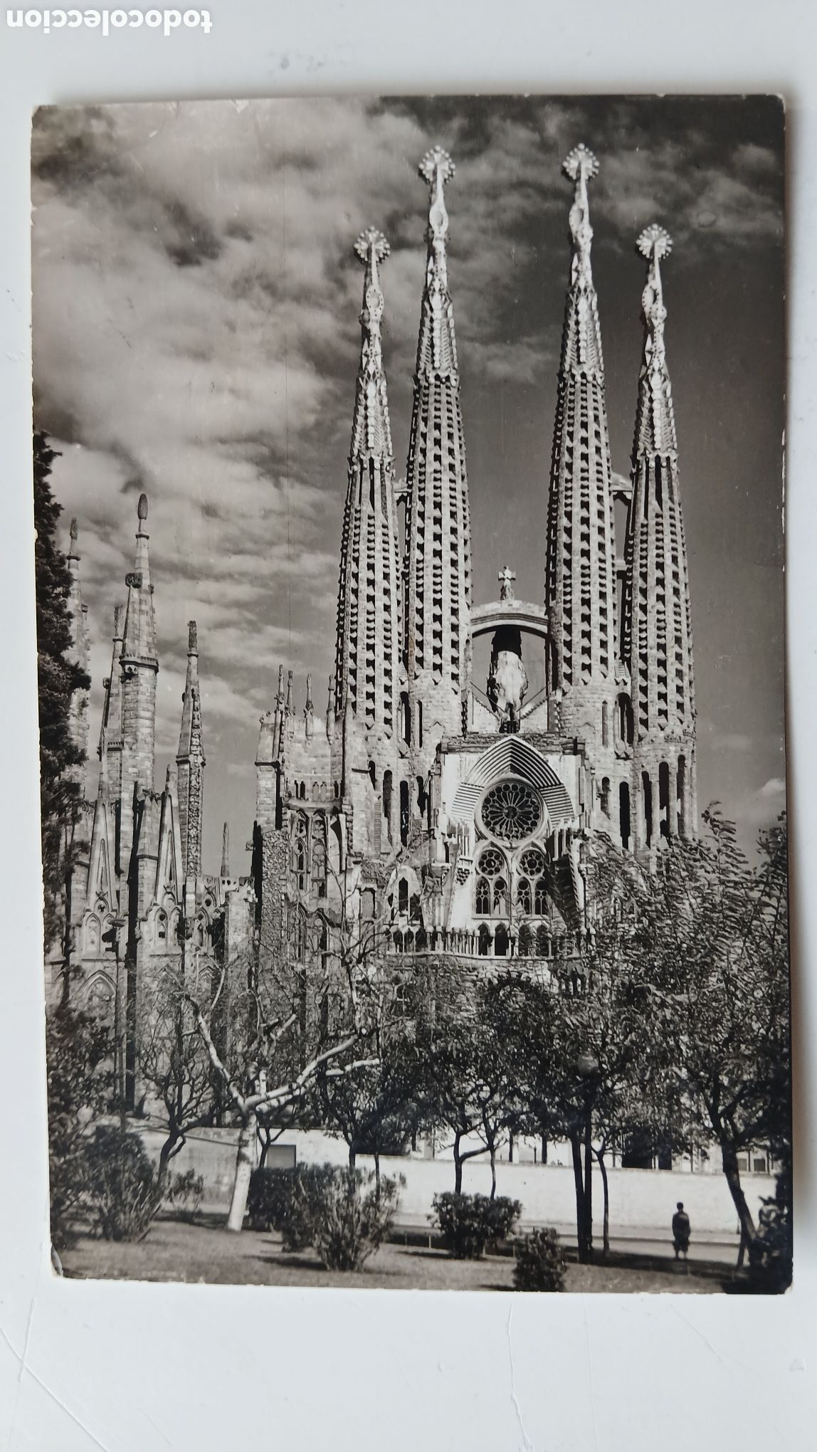 Postales: POSTAL BARCELONA TEMPLO SAGRADA FAMILIA ANTONI GAUD&Iacute; FISA SERIE 2 N&ordm; 36 B/N ESCRITA 1957