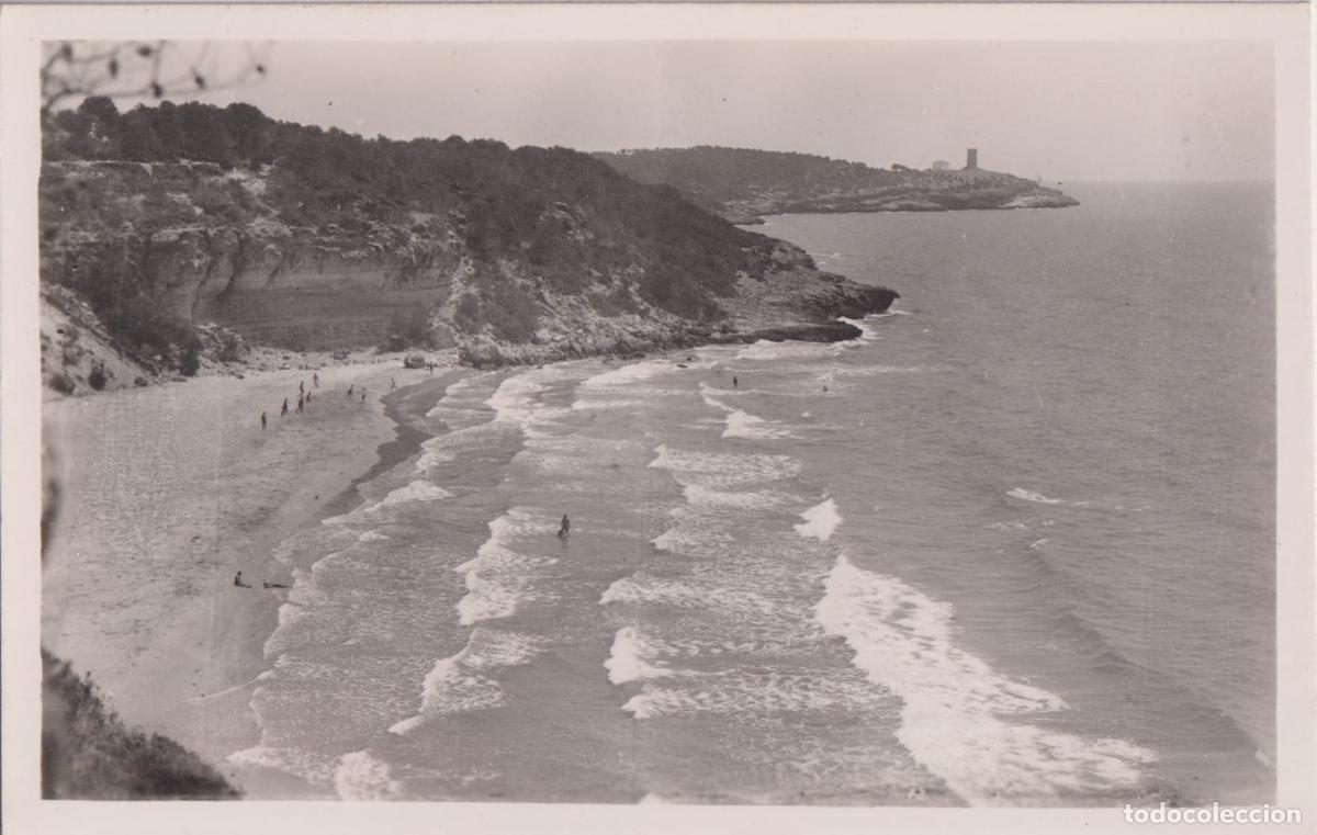 Postales: TARRAGONA, UN DETALLE DE LA COSTA AL FONDO TORRE DE LA MORA - ED. FICA N&ordm;40 - S/C