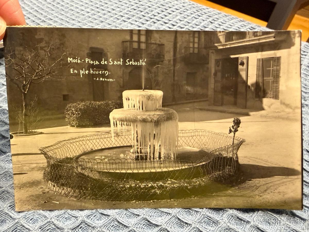 Postales: Moi&agrave;- pla&ccedil;a de Sant Sebasti&agrave; en ple hivern - Renom - circulada