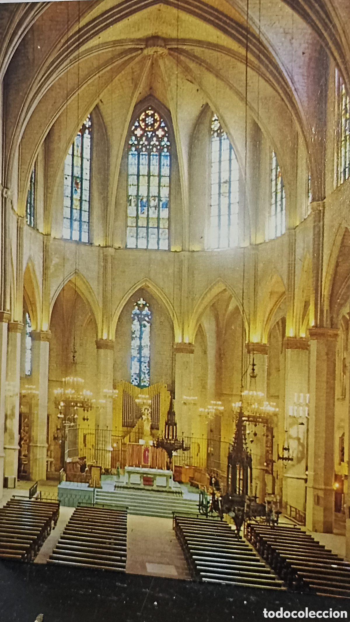 Postales: Madre esa Colegiata bas&iacute;lica de Santa Mar&iacute;a de la seu espacio interior