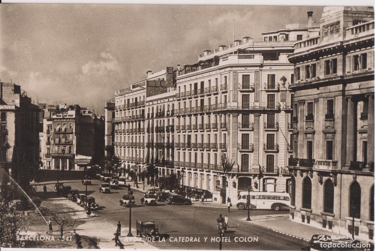 Postales: BARCELONA, AVENIDA DE LA CATEDRAL Y HOTEL COLON &ndash; A.ZERKOWITZ N&ordm;541 &ndash; S/C